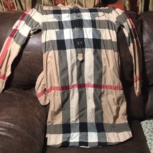 Girls gently used burberry dress in SZ 14